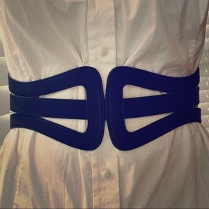 BCBGMaxazria Cutout Buckle Waist Belt